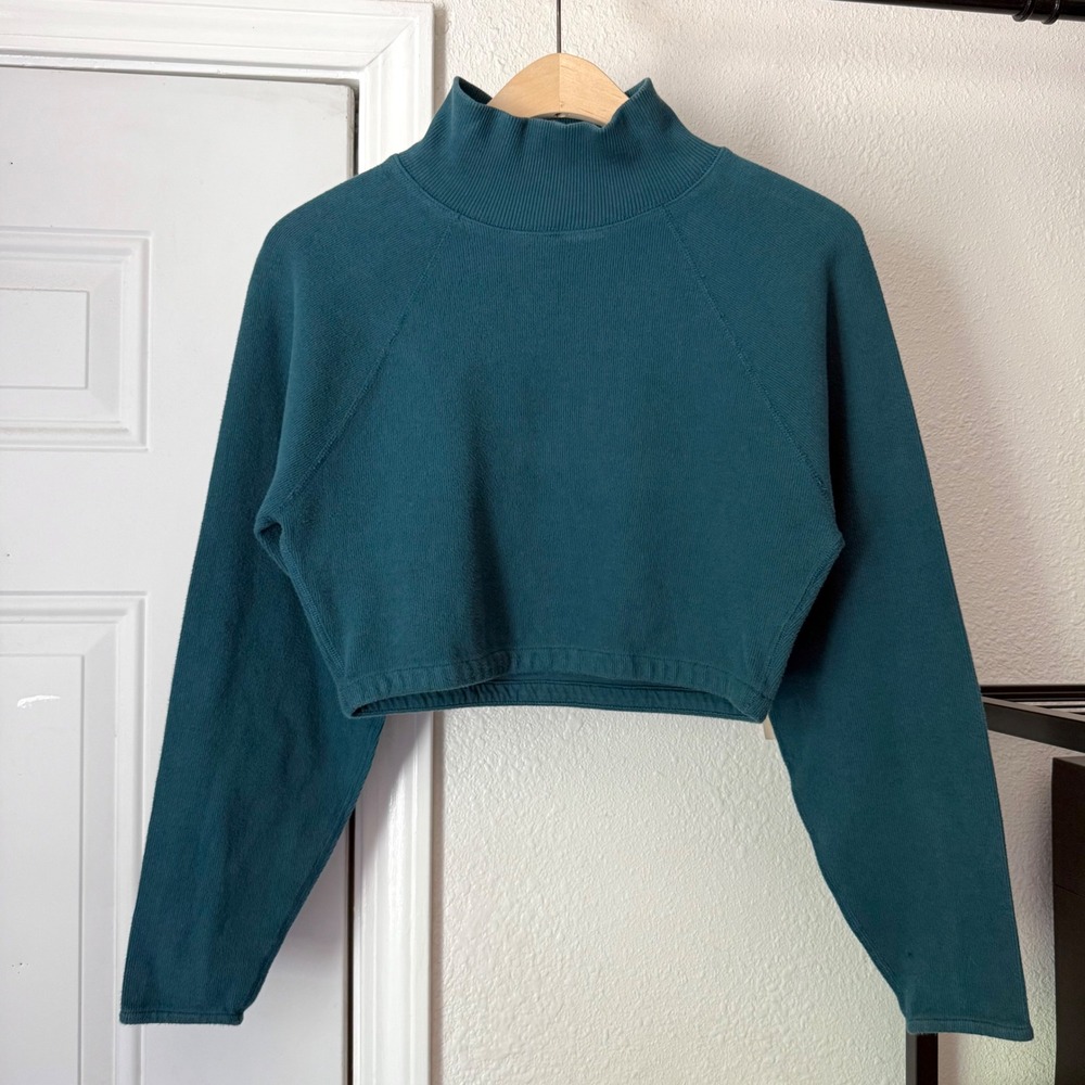 KOTN emerald teal green rib ribbed mock neck boxy cropped pullover sweaterโ